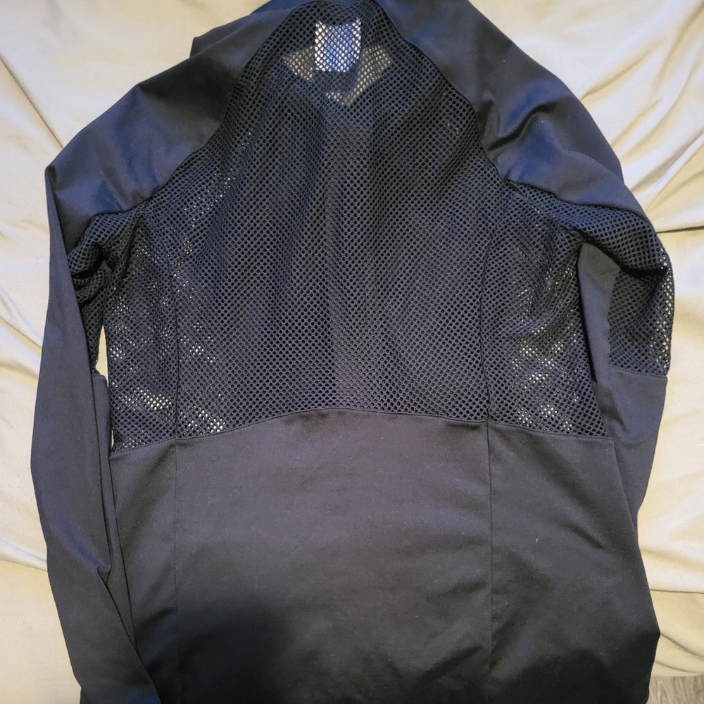 Fabletics sweater - Picture 2 of 2